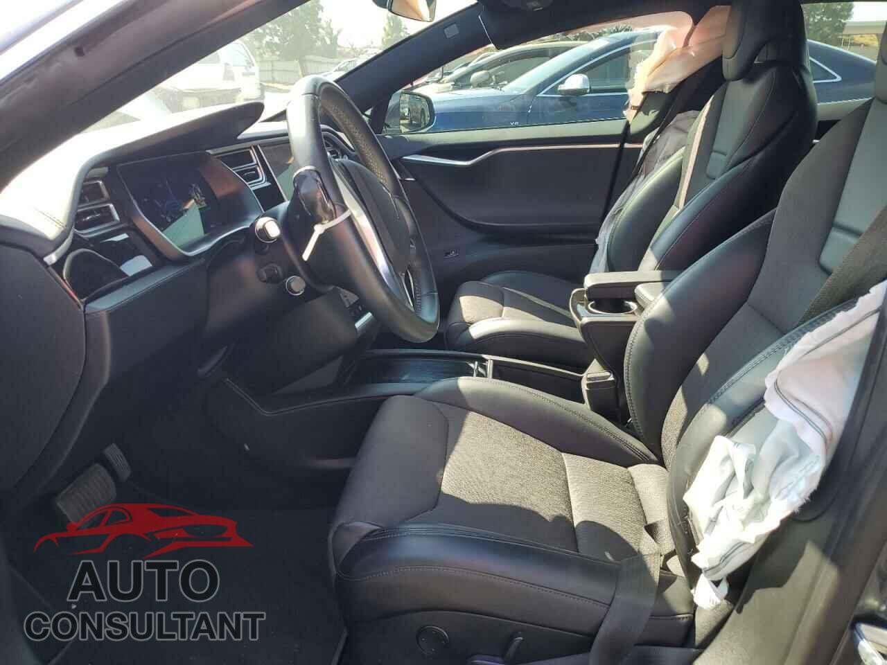 TESLA MODEL S 2017 - 5YJSA1E10HF203688