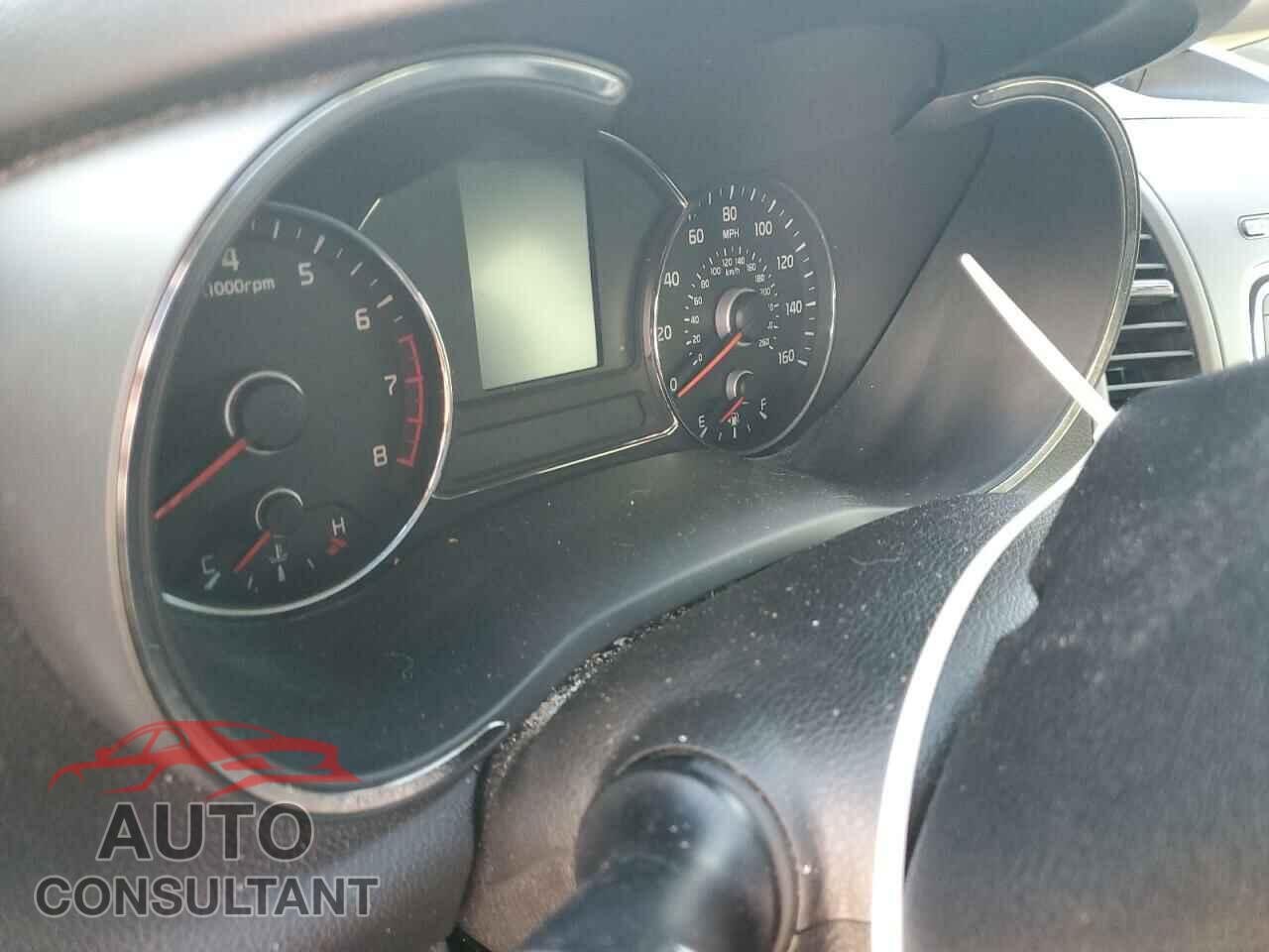 KIA FORTE 2017 - 3KPFL4A70HE128665