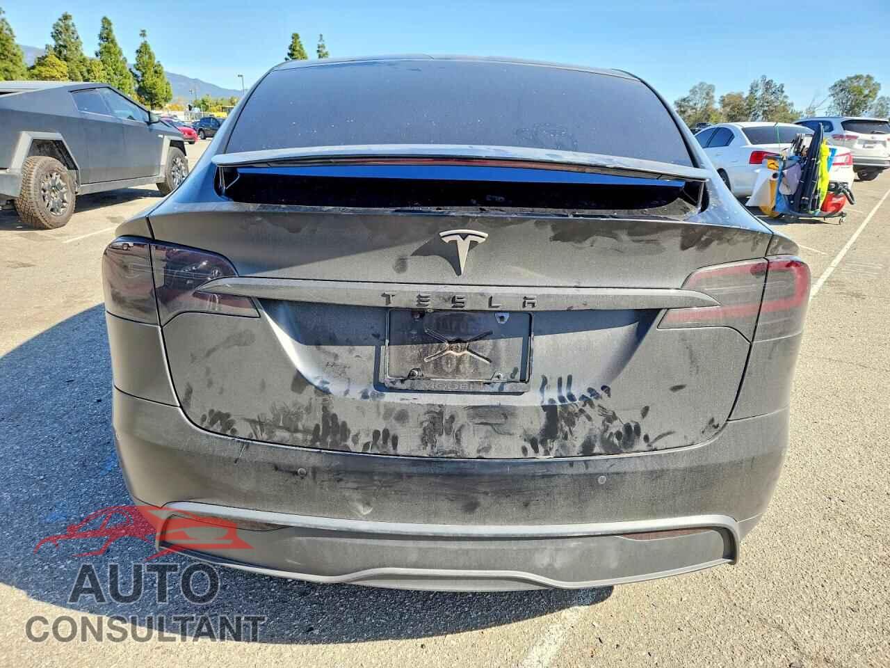 TESLA MODEL X 2022 - 7SAXCBE58NF328381
