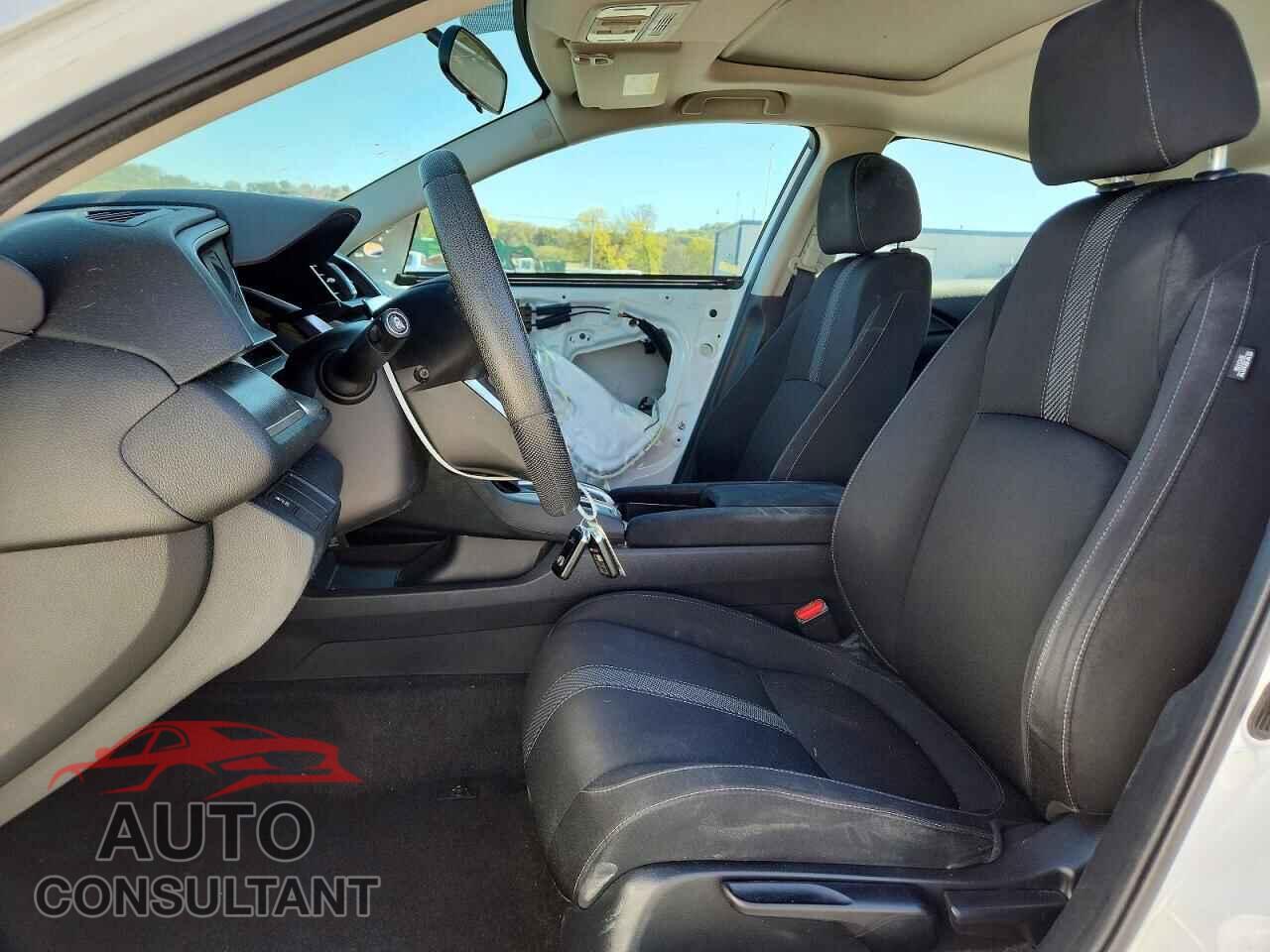 HONDA CIVIC 2017 - 2HGFC2F73HH512748