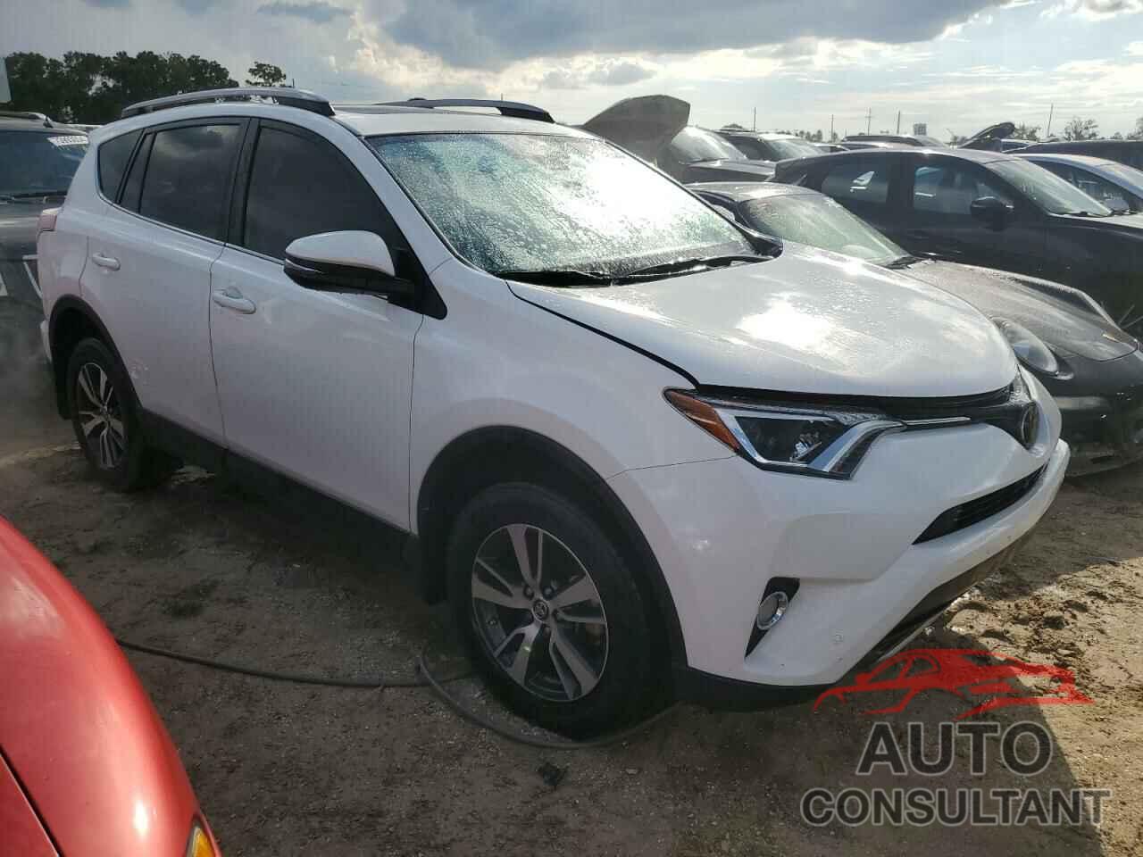 TOYOTA RAV4 2017 - JTMWFREV4HJ720330