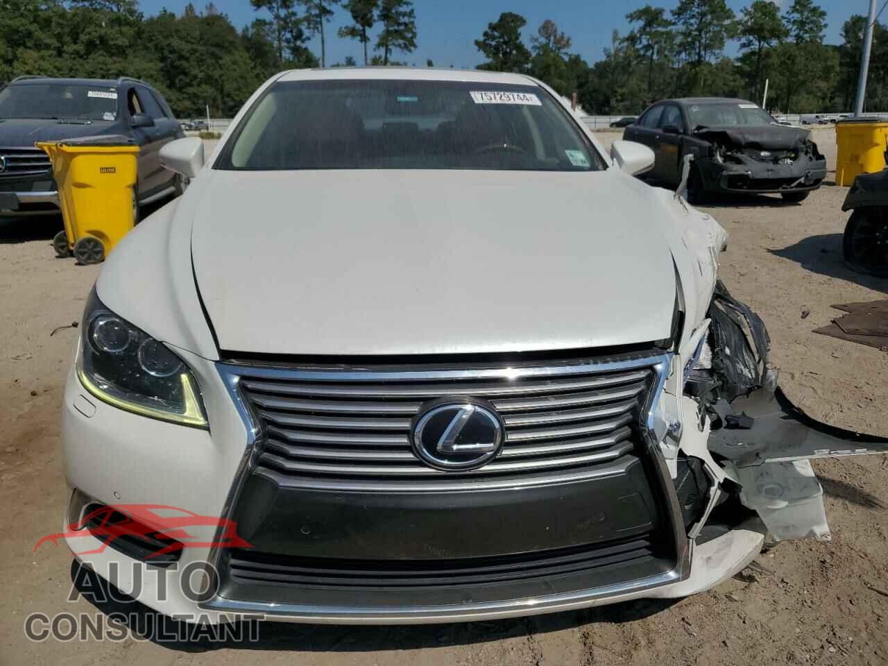 LEXUS LS460 2016 - JTHBL5EF3G5140775