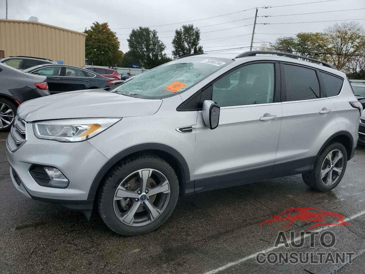 FORD ESCAPE 2017 - 1FMCU9G98HUE44396