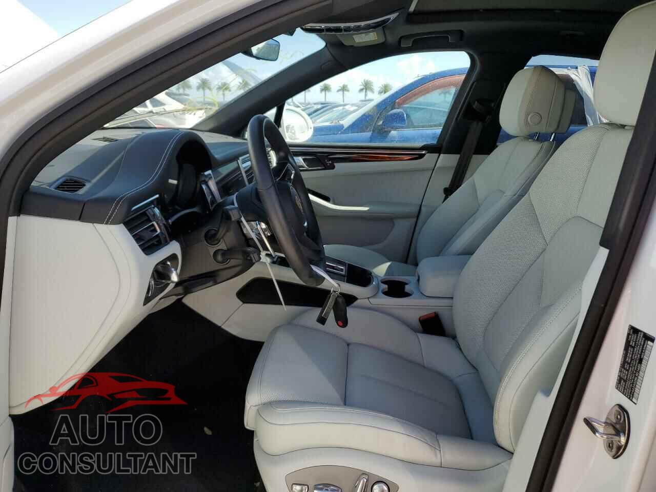 PORSCHE MACAN BASE 2024 - WP1AA2A50RLB01685