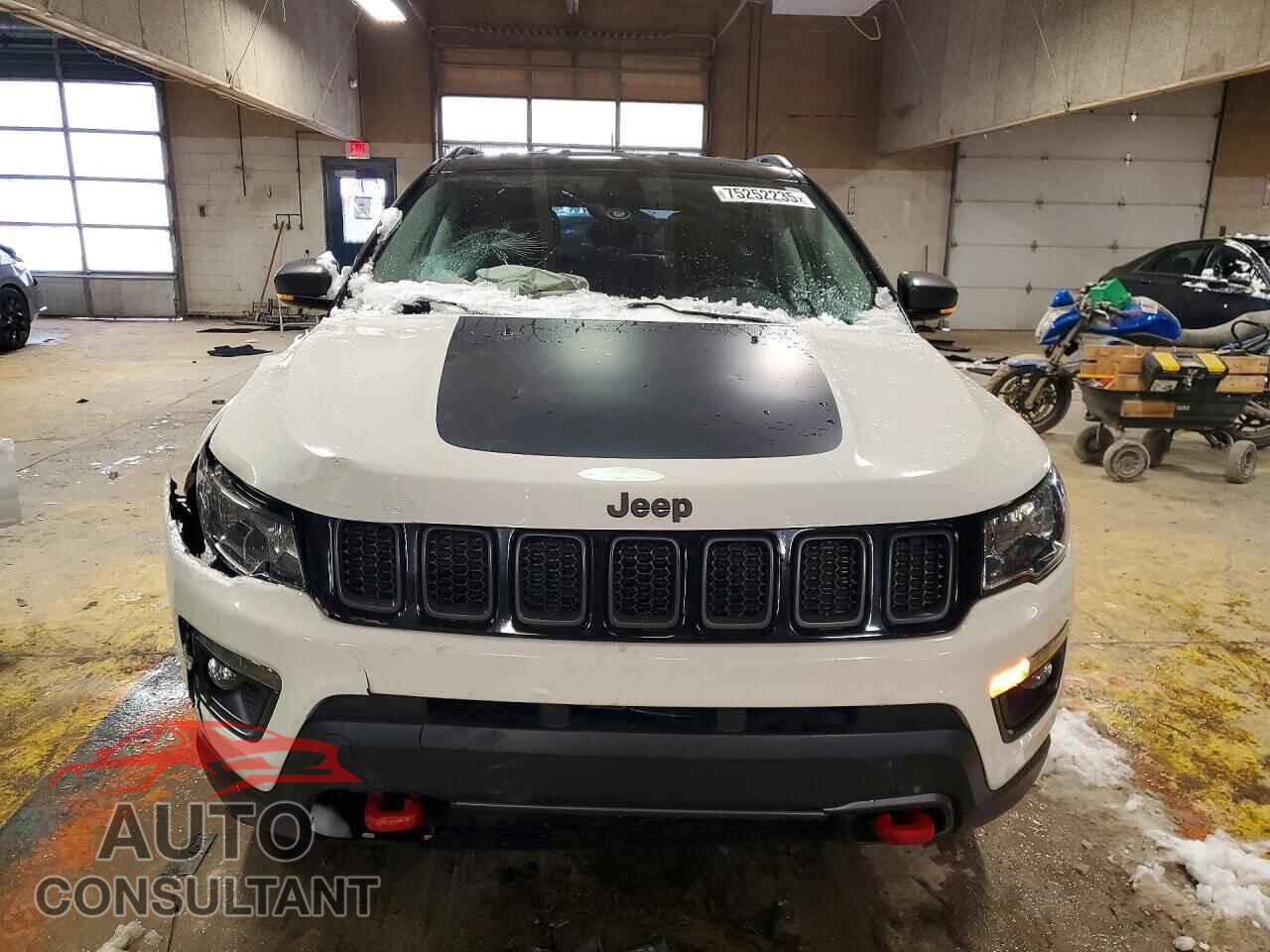 JEEP COMPASS 2020 - 3C4NJDDB2LT161706
