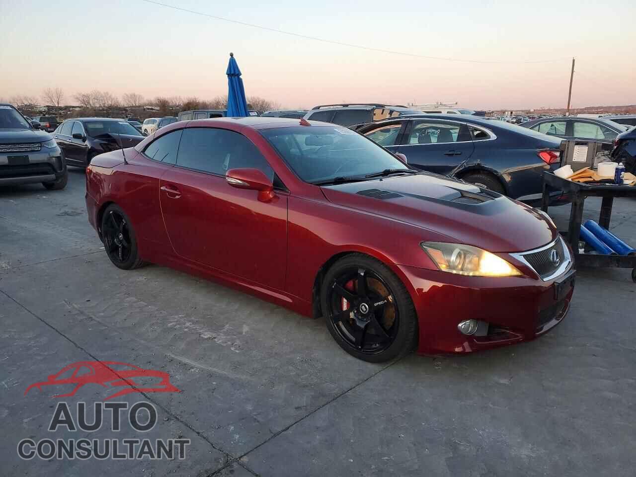 LEXUS IS 2011 - JTHFE2C24B2506795