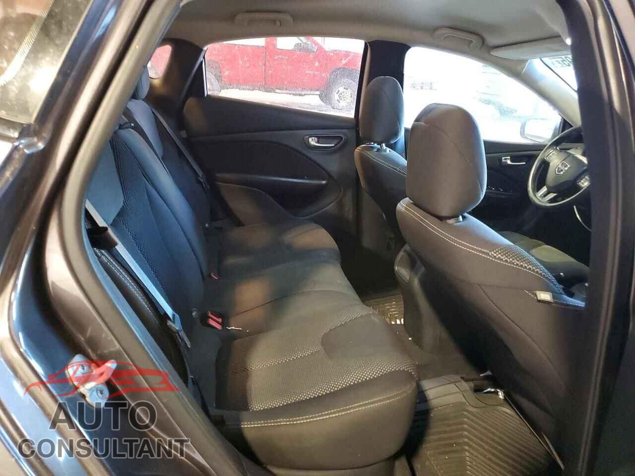 DODGE DART 2015 - 1C3CDFBB2FD129236
