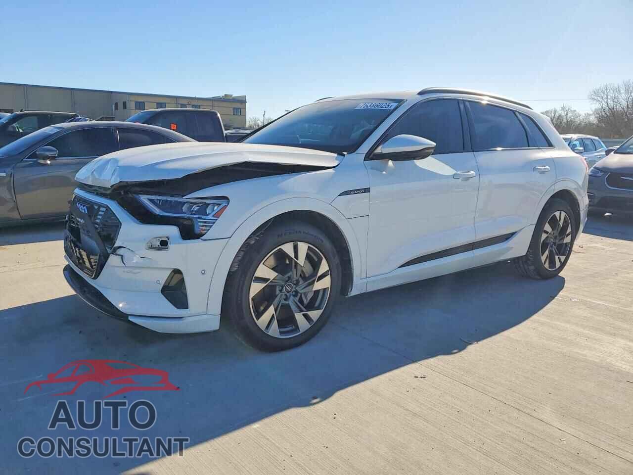 AUDI E-TRON 2021 - WA1AAAGE8MB031400