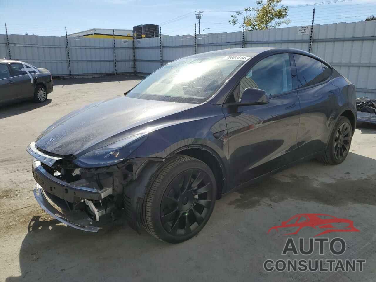 TESLA MODEL Y 2024 - 7SAYGDEE4RF075988