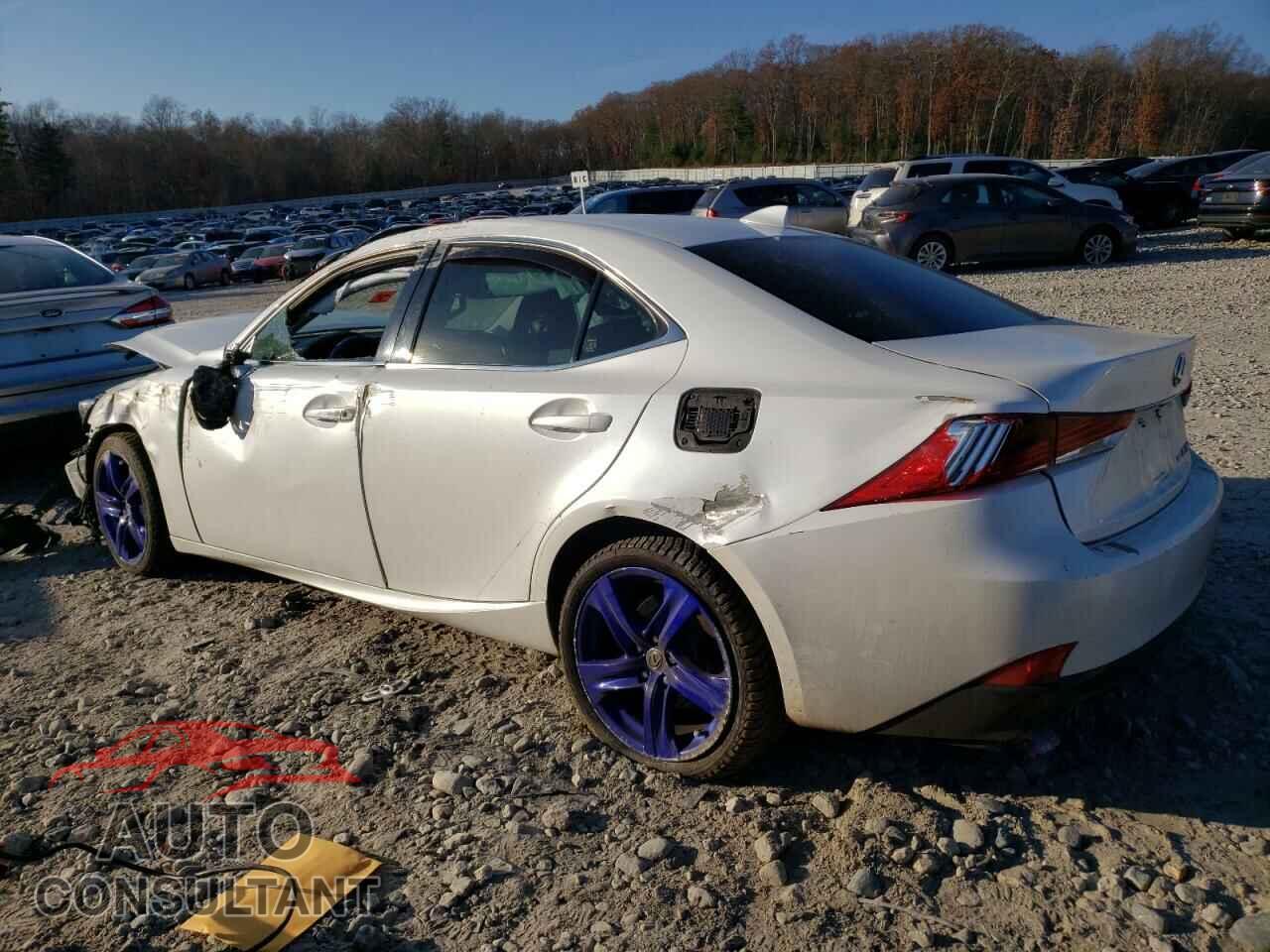 LEXUS IS 2017 - JTHCM1D23H5018315