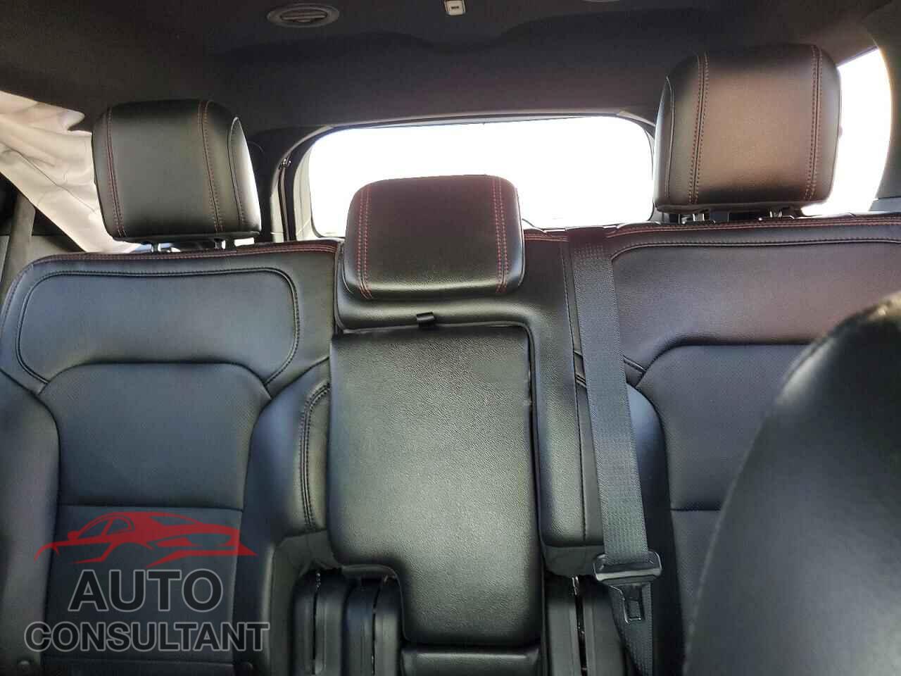 FORD EXPLORER 2018 - 1FM5K8GT1JGB56762