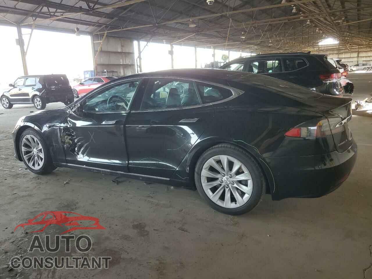 TESLA MODEL S 2017 - 5YJSA1E19HF201079