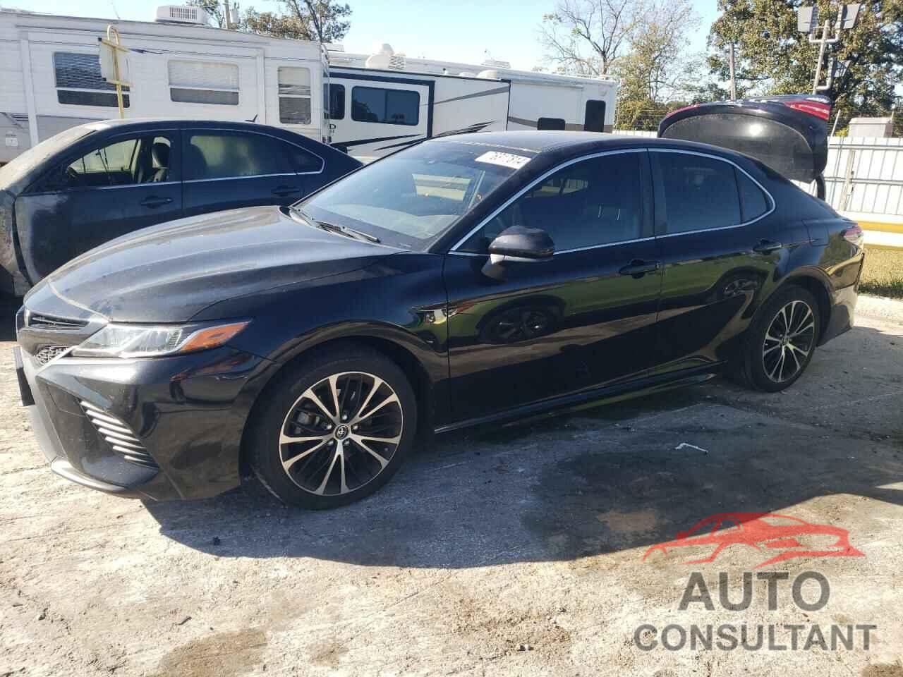 TOYOTA CAMRY 2018 - JTNB11HK7J3004303