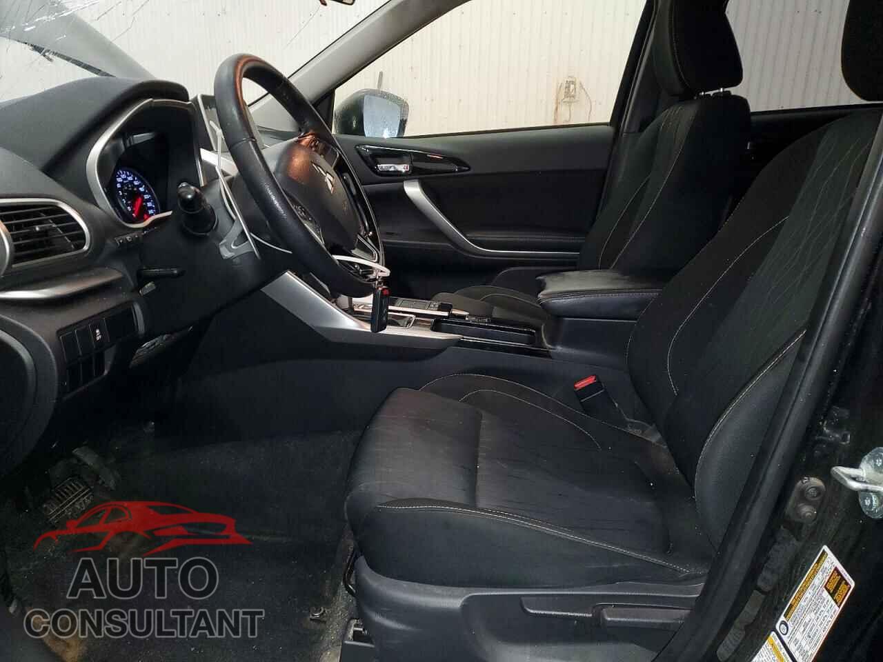 MITSUBISHI ECLIPSE 2019 - JA4AT4AA7KZ606396