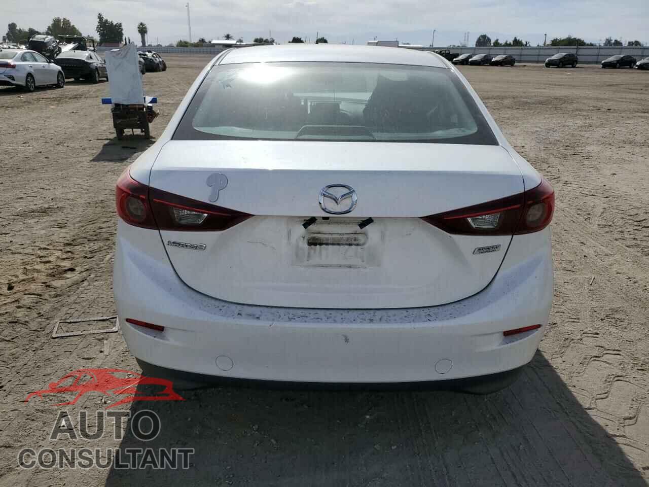 MAZDA 3 2017 - 3MZBN1V7XHM147776