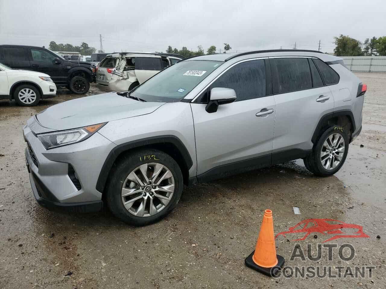 TOYOTA RAV4 2021 - 2T3C1RFVXMC087734