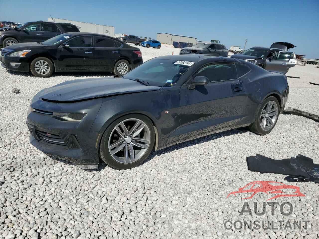 CHEVROLET CAMARO 2018 - 1G1FB1RS4J0125964