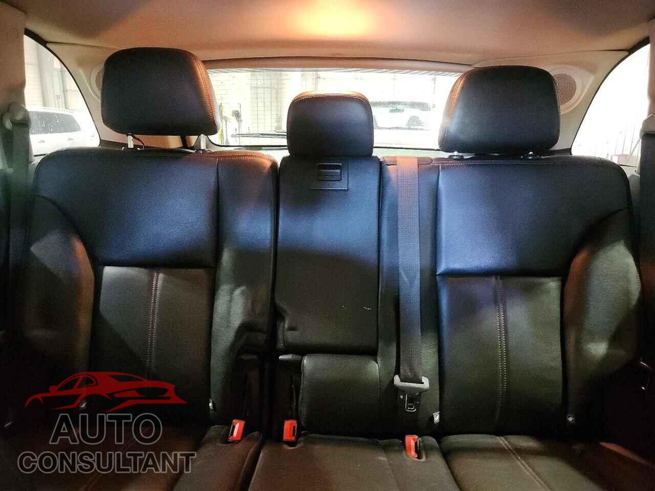 FORD EDGE 2011 - 2FMDK3KC2BBA78104