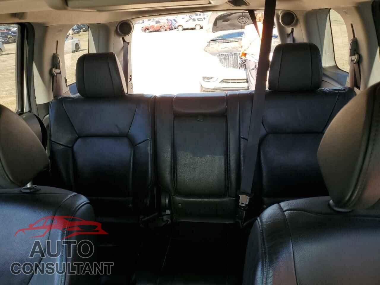 HONDA PILOT 2013 - 5FNYF4H97DB045858