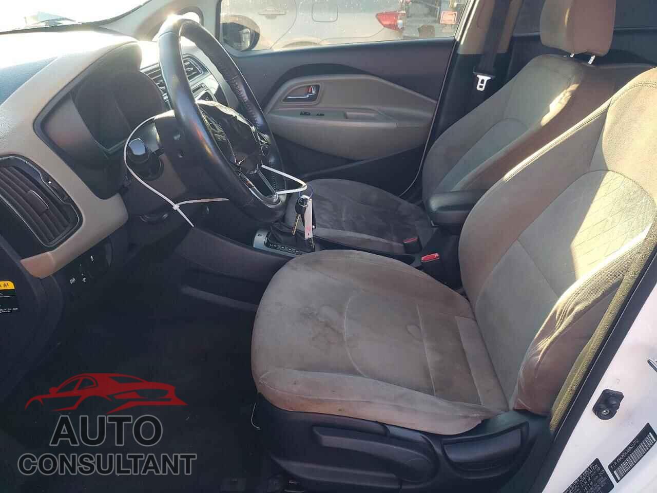 KIA RIO 2017 - KNADN5A35H6027712