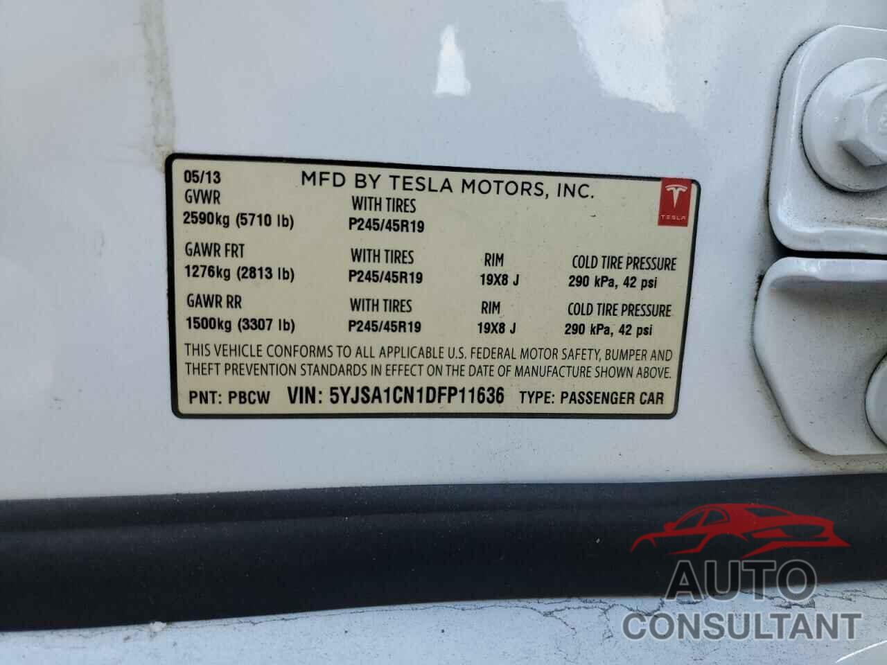 TESLA MODEL S 2013 - 5YJSA1CN1DFP11636