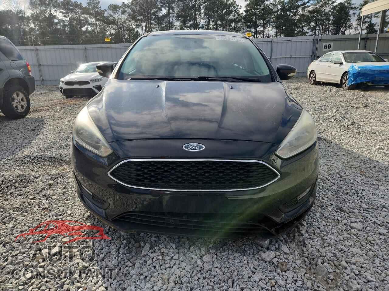 FORD FOCUS 2015 - 1FADP3FE1FL304677