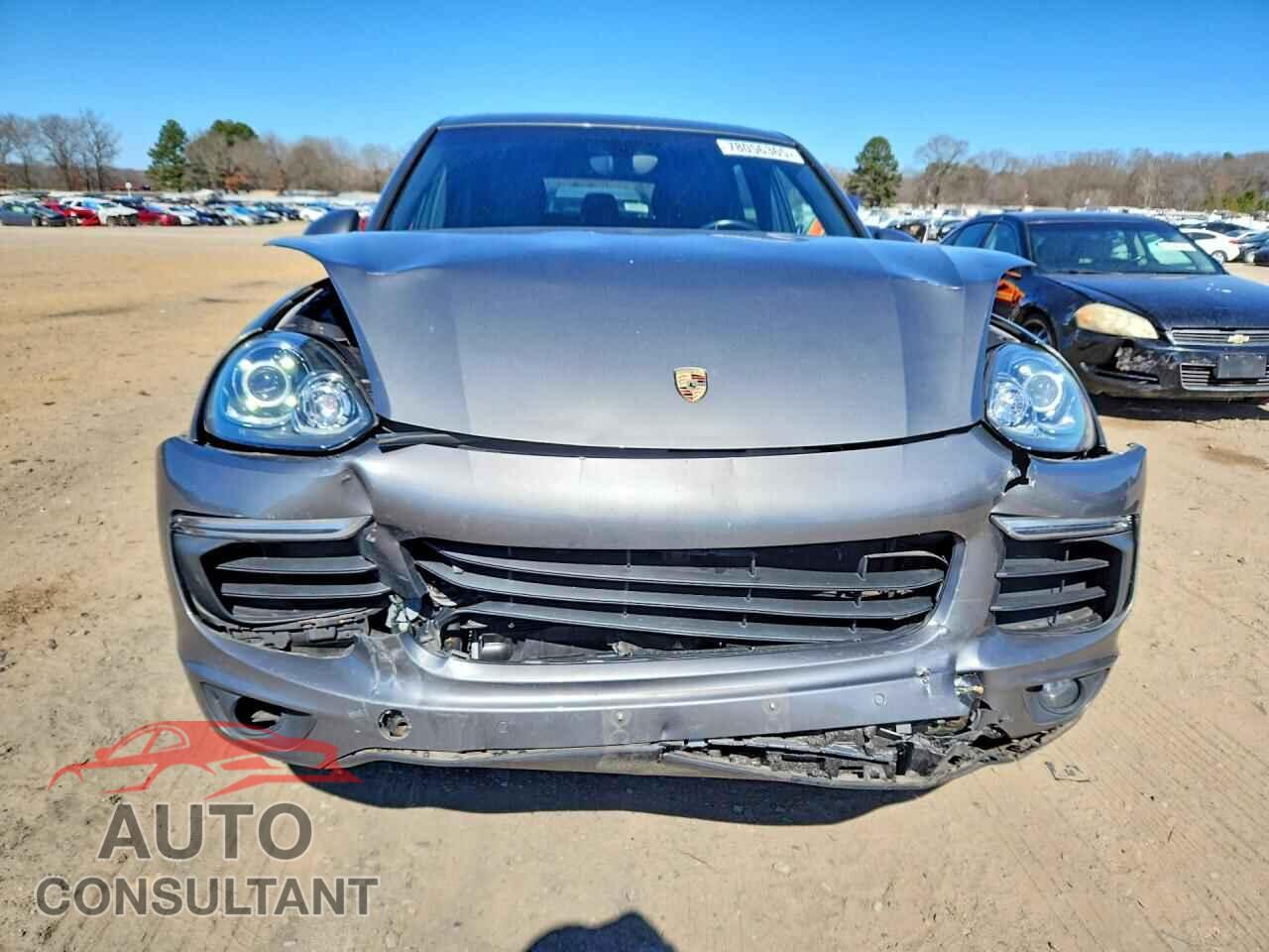 PORSCHE CAYENNE 2016 - WP1AA2A24GLA06646