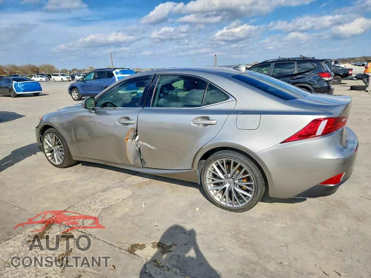 LEXUS IS 2015 - JTHBF1D2XF5082399