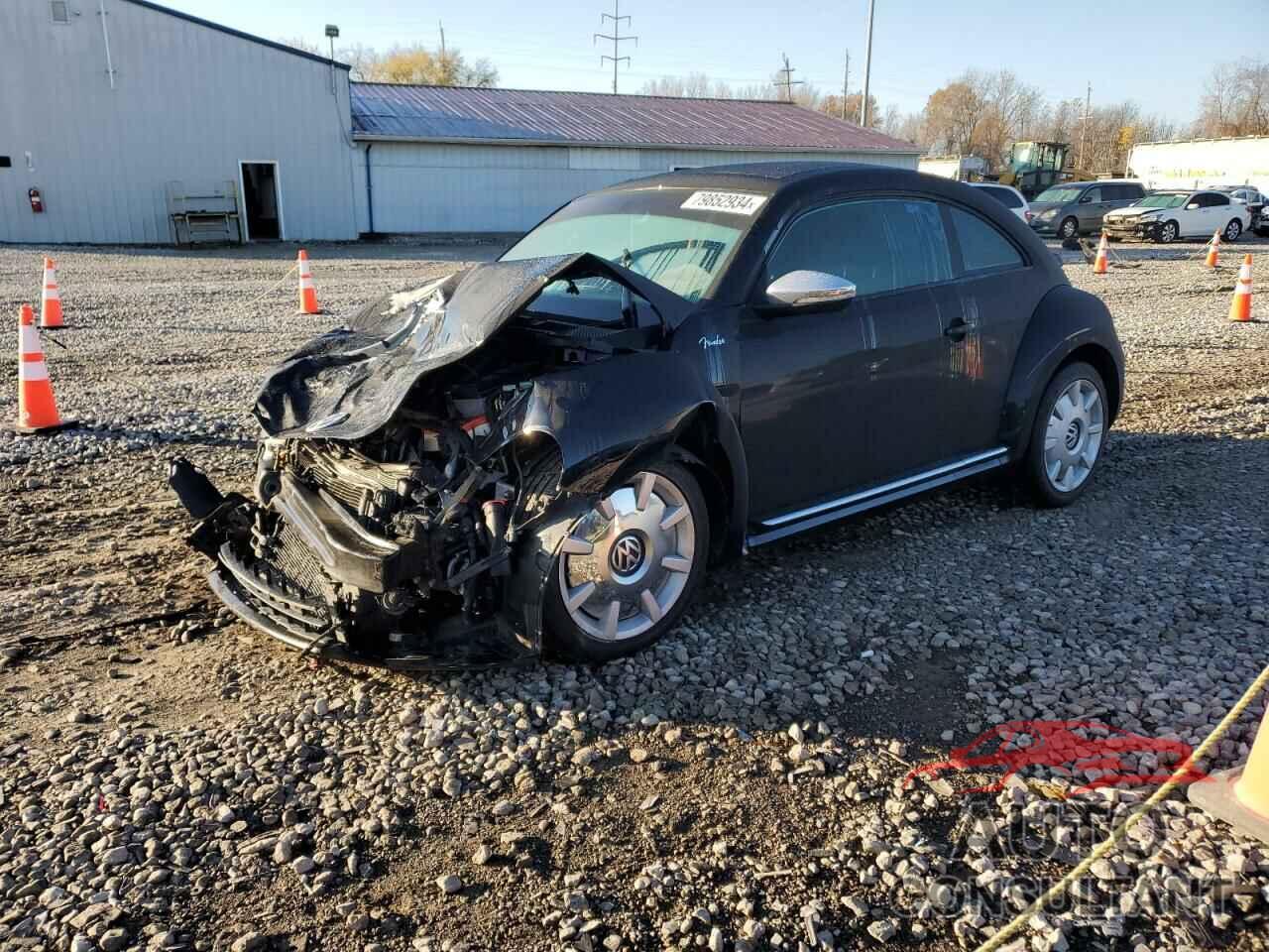 VOLKSWAGEN BEETLE 2013 - 3VWVT7AT2DM687979