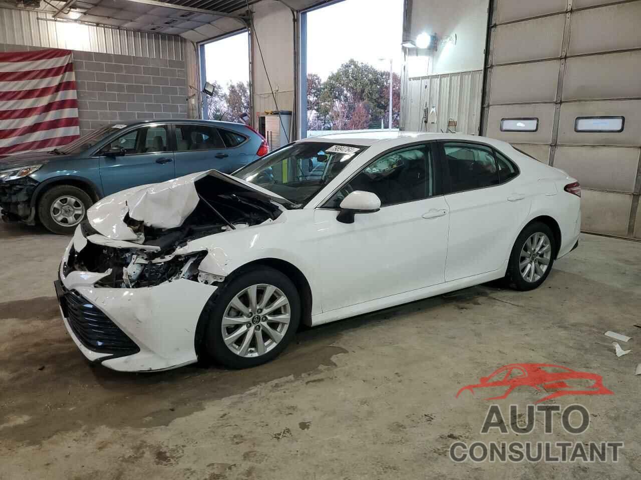 TOYOTA CAMRY 2019 - 4T1B11HK8KU290884