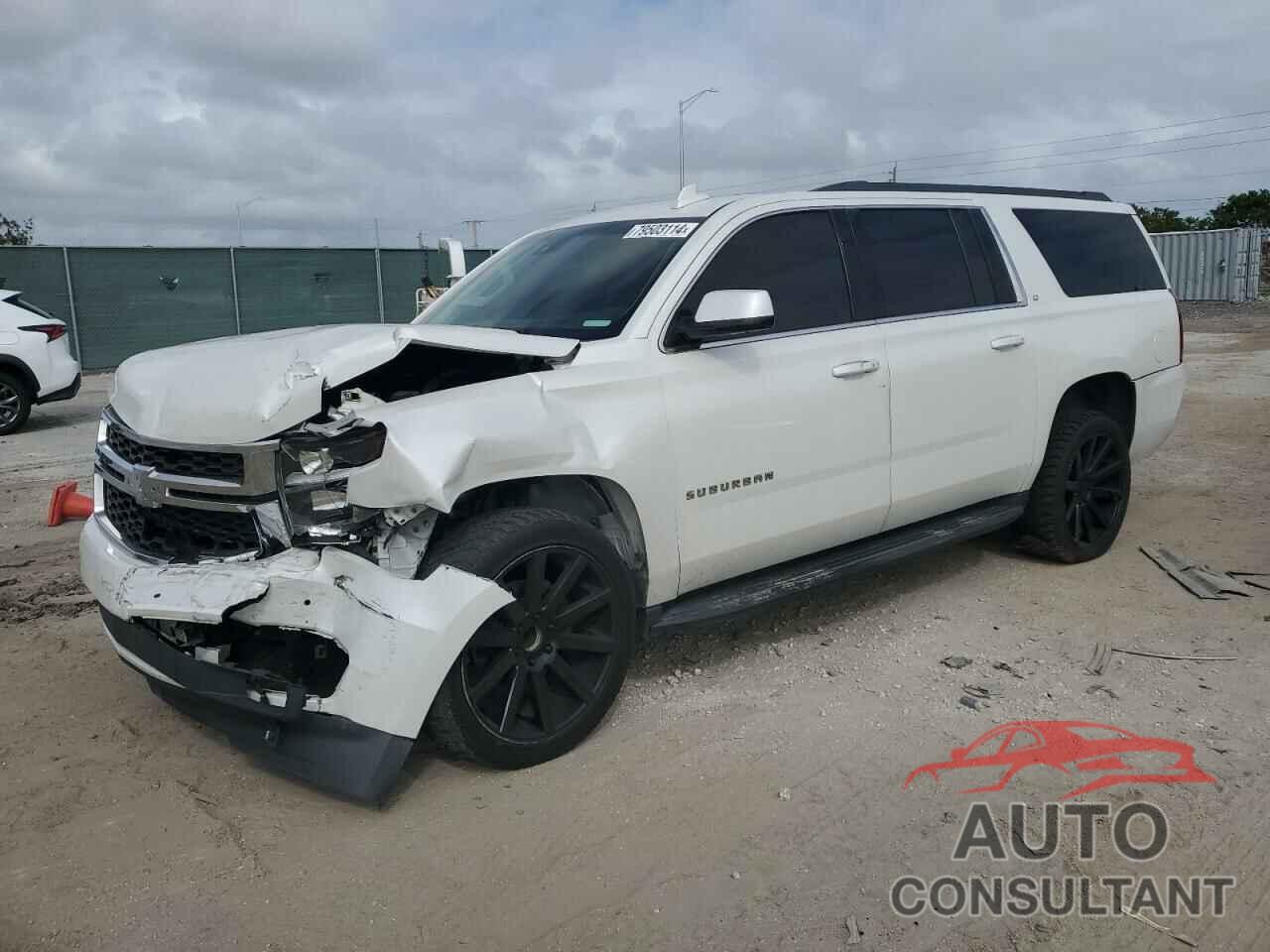 CHEVROLET SUBURBAN 2017 - 1GNSCHKC1HR283142