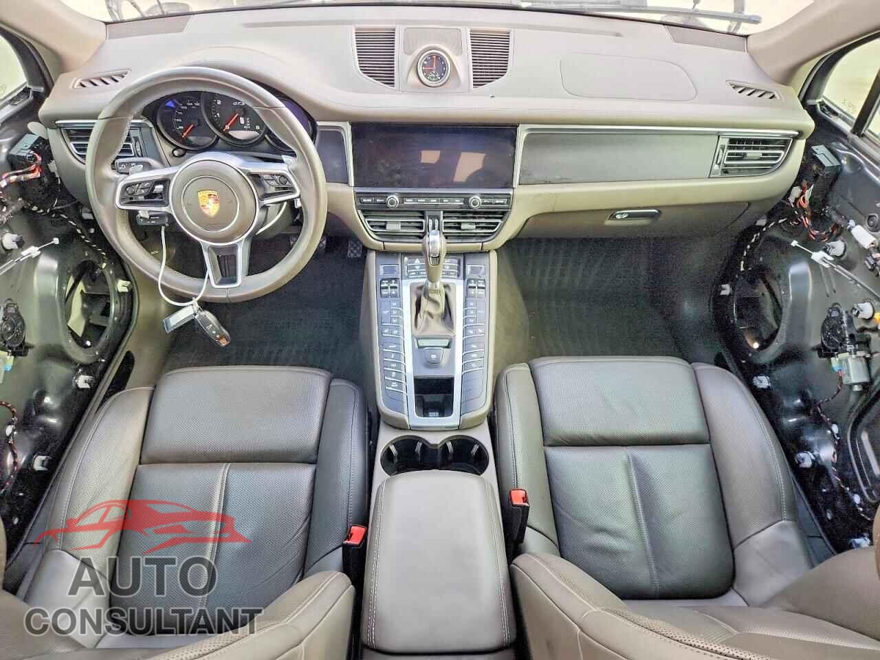 PORSCHE MACAN 2021 - WP1AG2A52MLB53472