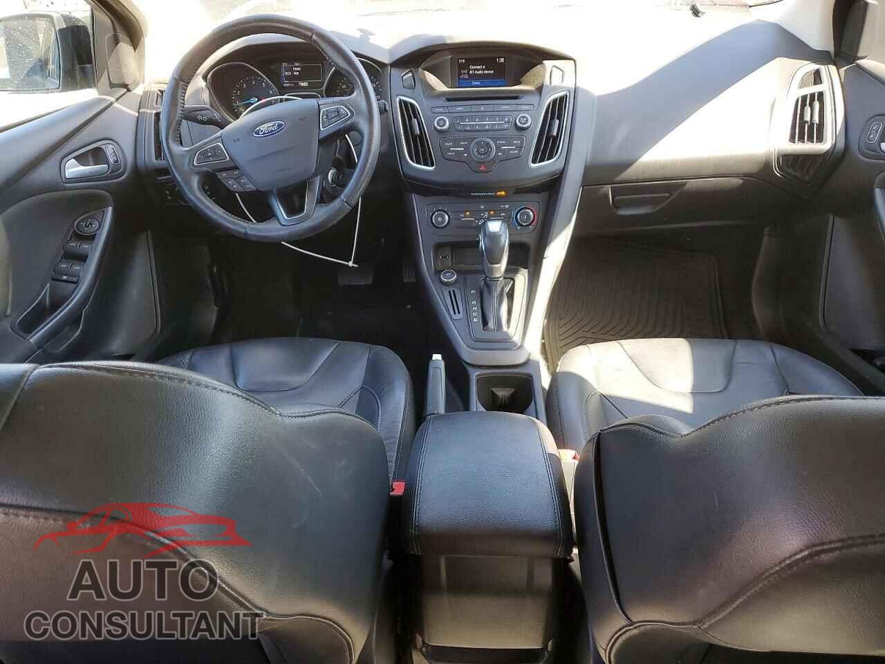 FORD FOCUS 2016 - 1FADP3K20GL326148