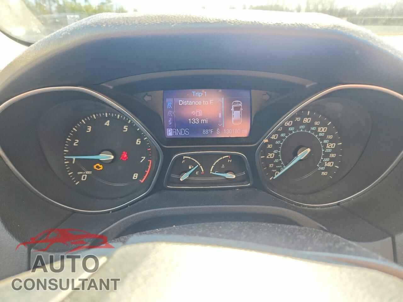 FORD FOCUS 2012 - 1FAHP3F22CL471844