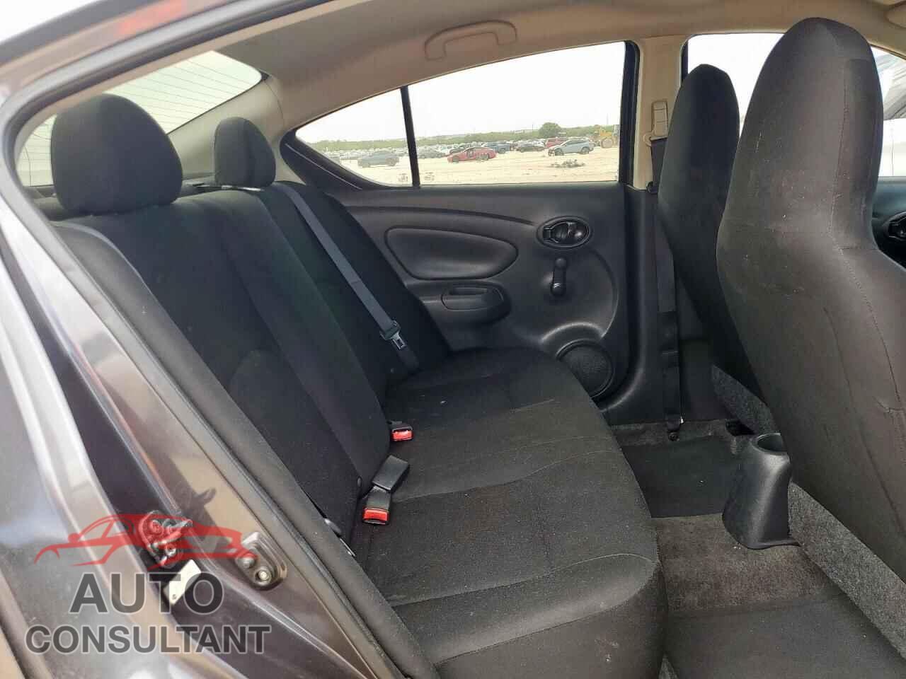 NISSAN VERSA 2015 - 3N1CN7AP6FL816535