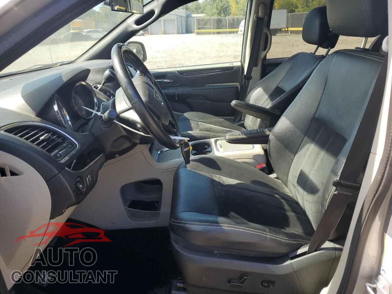 DODGE CARAVAN 2018 - 2C4RDGCG4JR215675