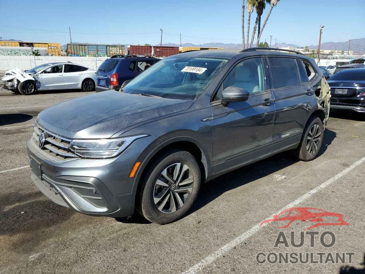 VOLKSWAGEN TIGUAN 2022 - 3VV1B7AX2NM132878