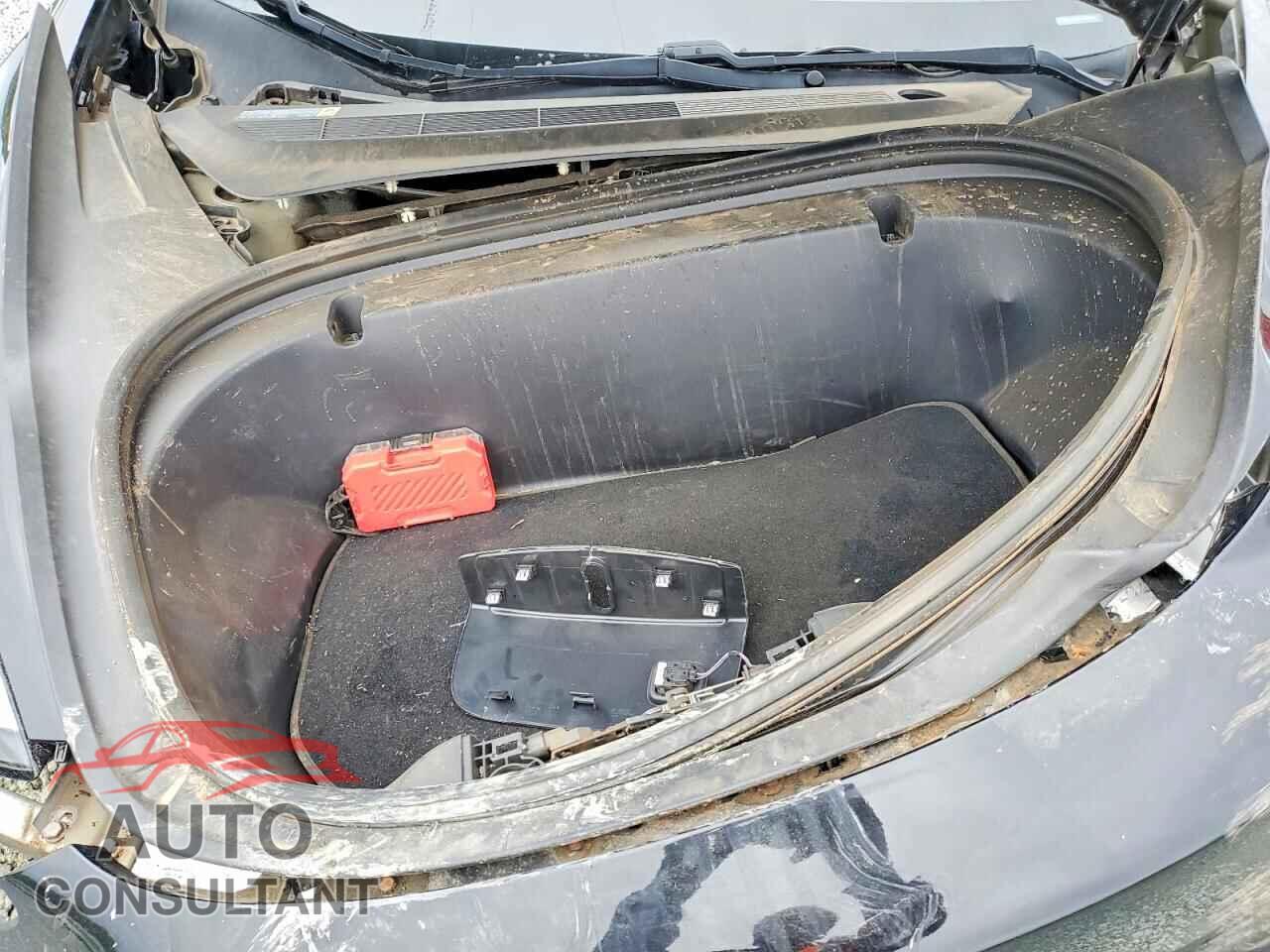 TESLA MODEL 3 2018 - 5YJ3E1EA7JF036468