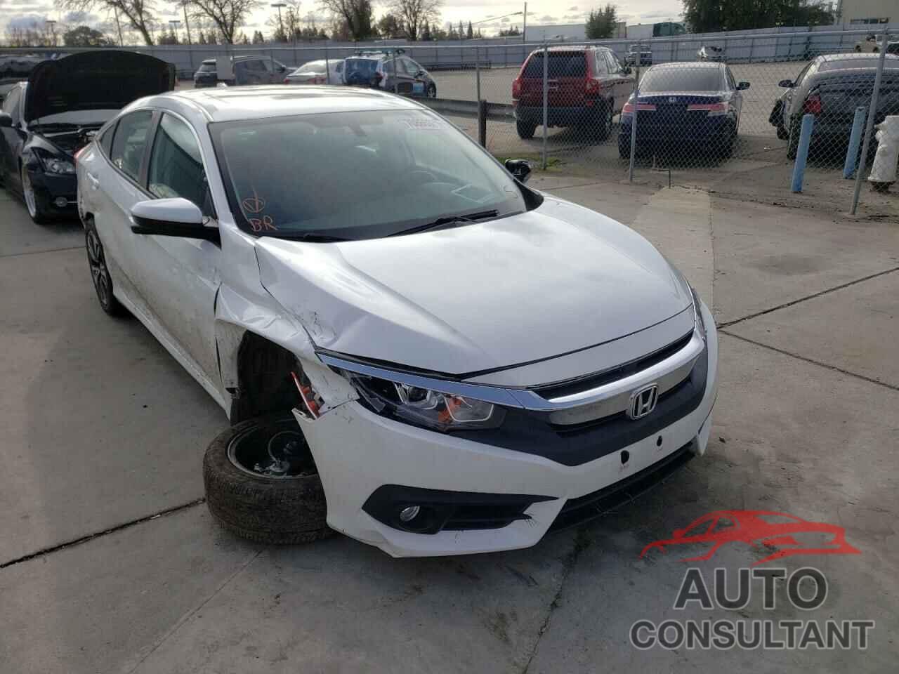 HONDA CIVIC 2018 - 2HGFC1F38JH641095