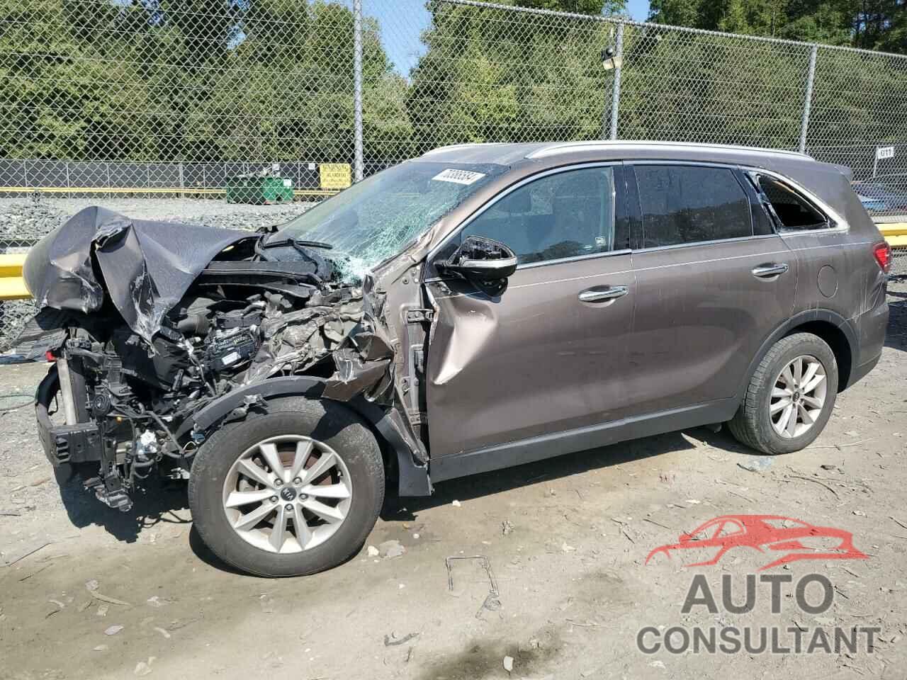 KIA SORENTO 2019 - 5XYPG4A35KG449133