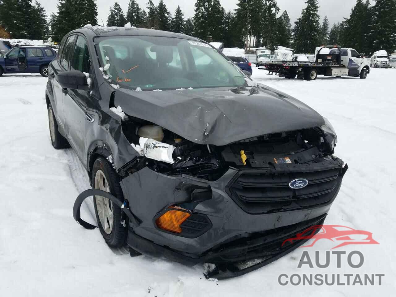 FORD ESCAPE 2018 - 1FMCU0F78JUA36580
