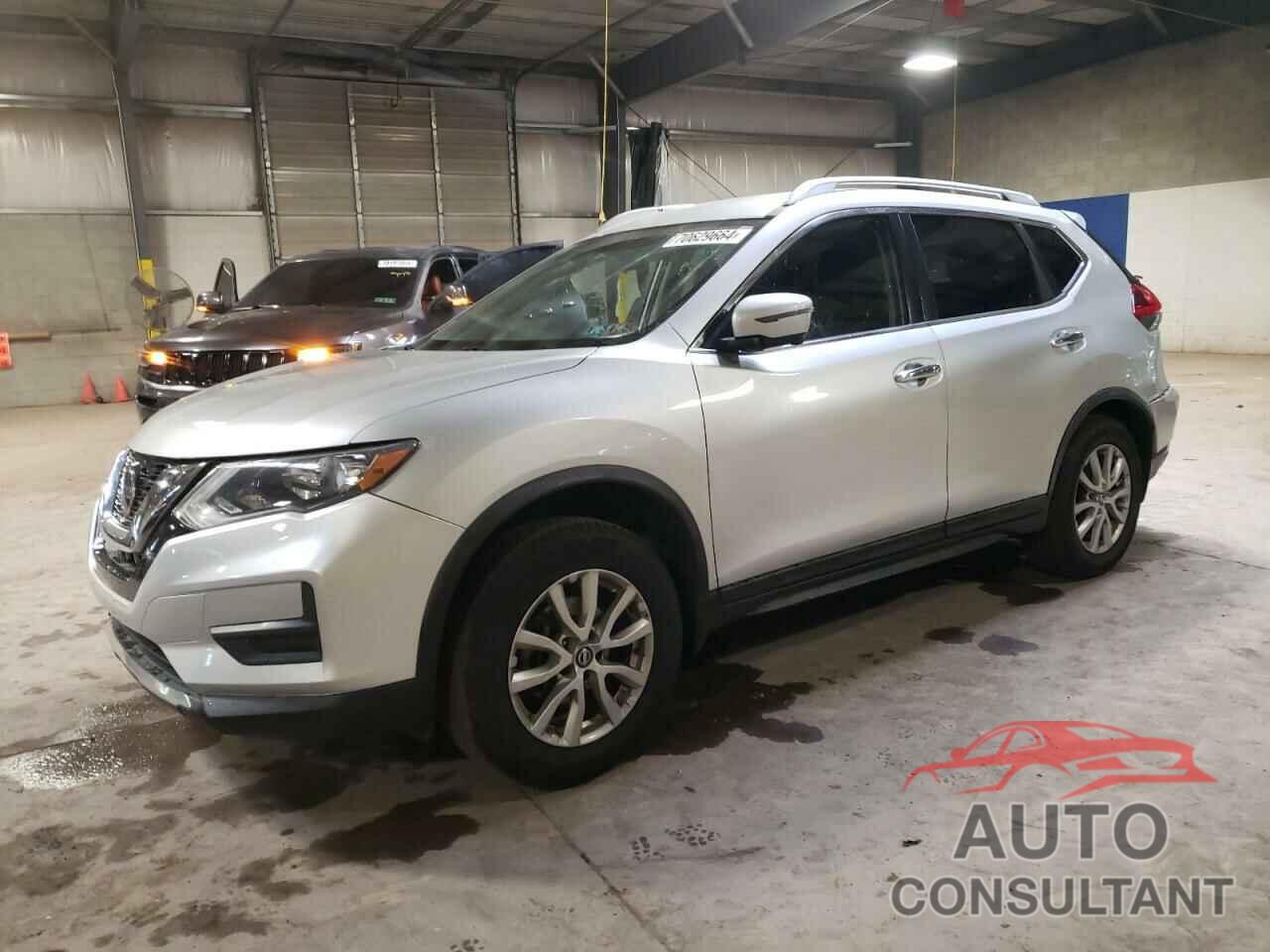 NISSAN ROGUE 2018 - KNMAT2MVXJP507333