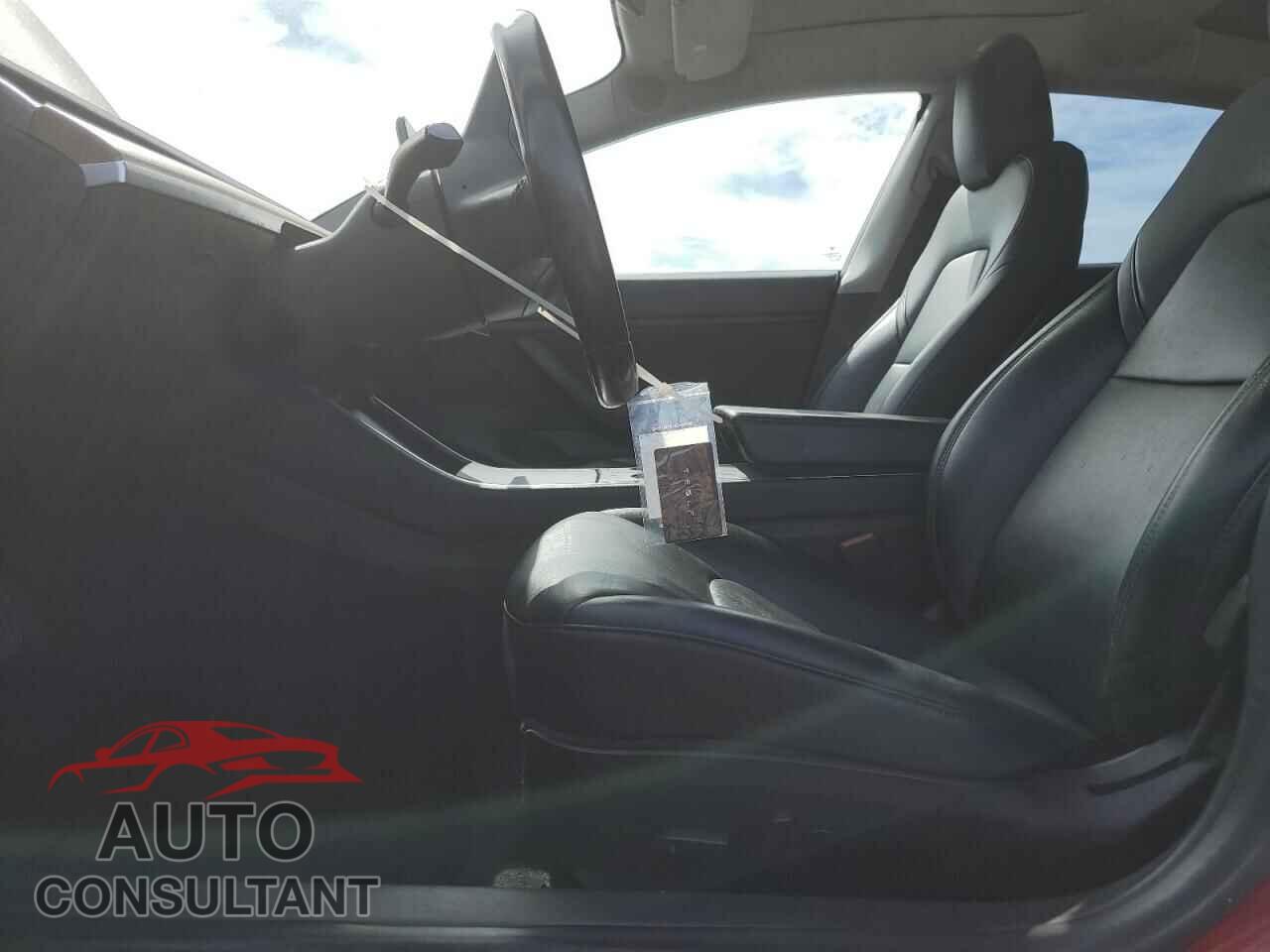 TESLA MODEL 3 2018 - 5YJ3E1EA5JF018082