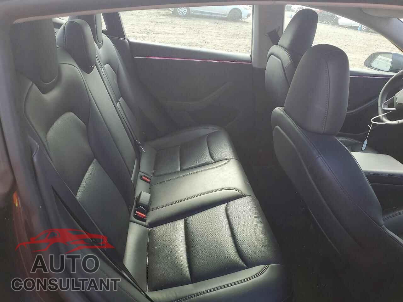 TESLA MODEL 3 2024 - 5YJ3E1EBXRF788444