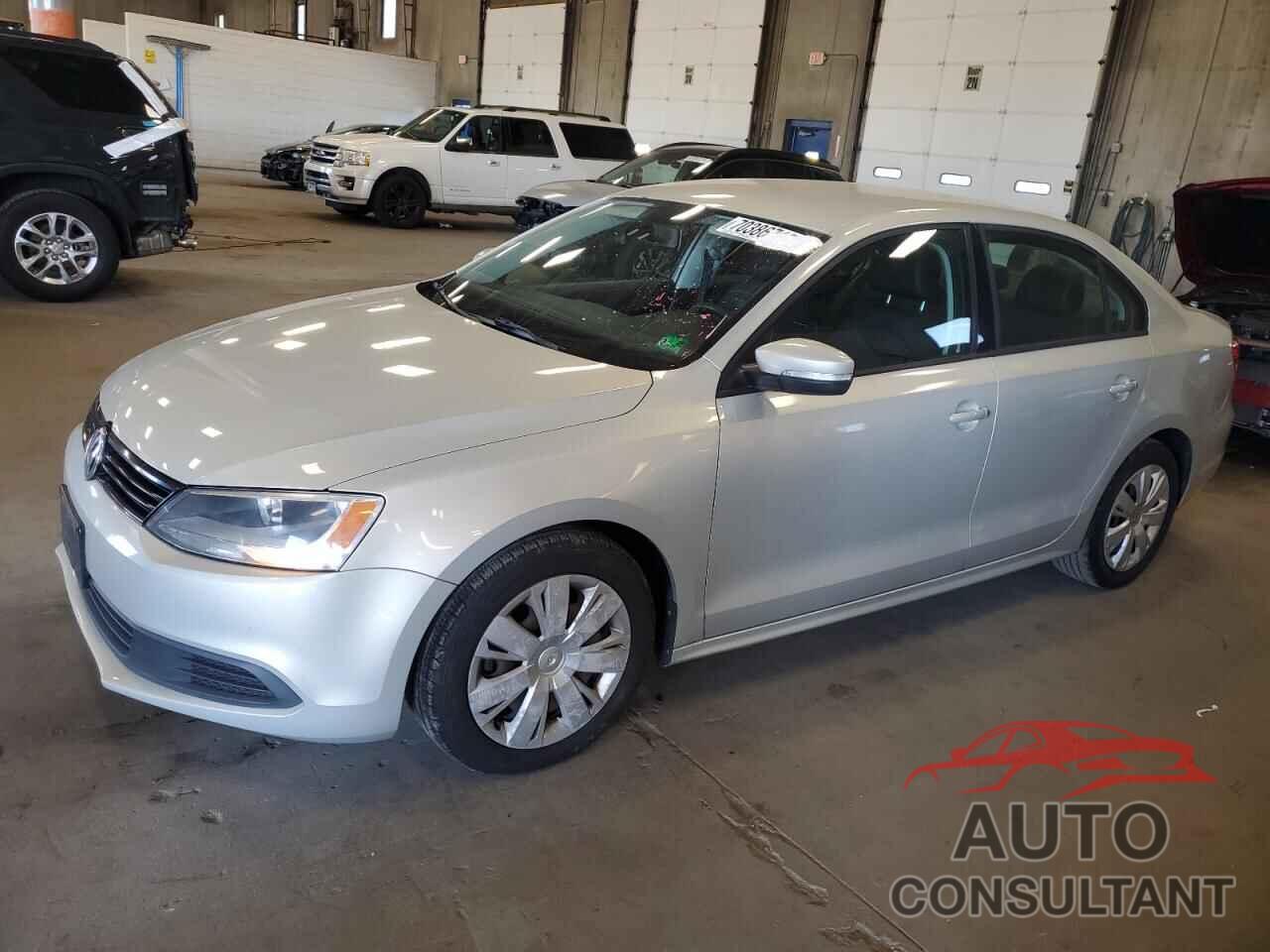 VOLKSWAGEN JETTA 2011 - 3VWBZ7AJ2BM321775