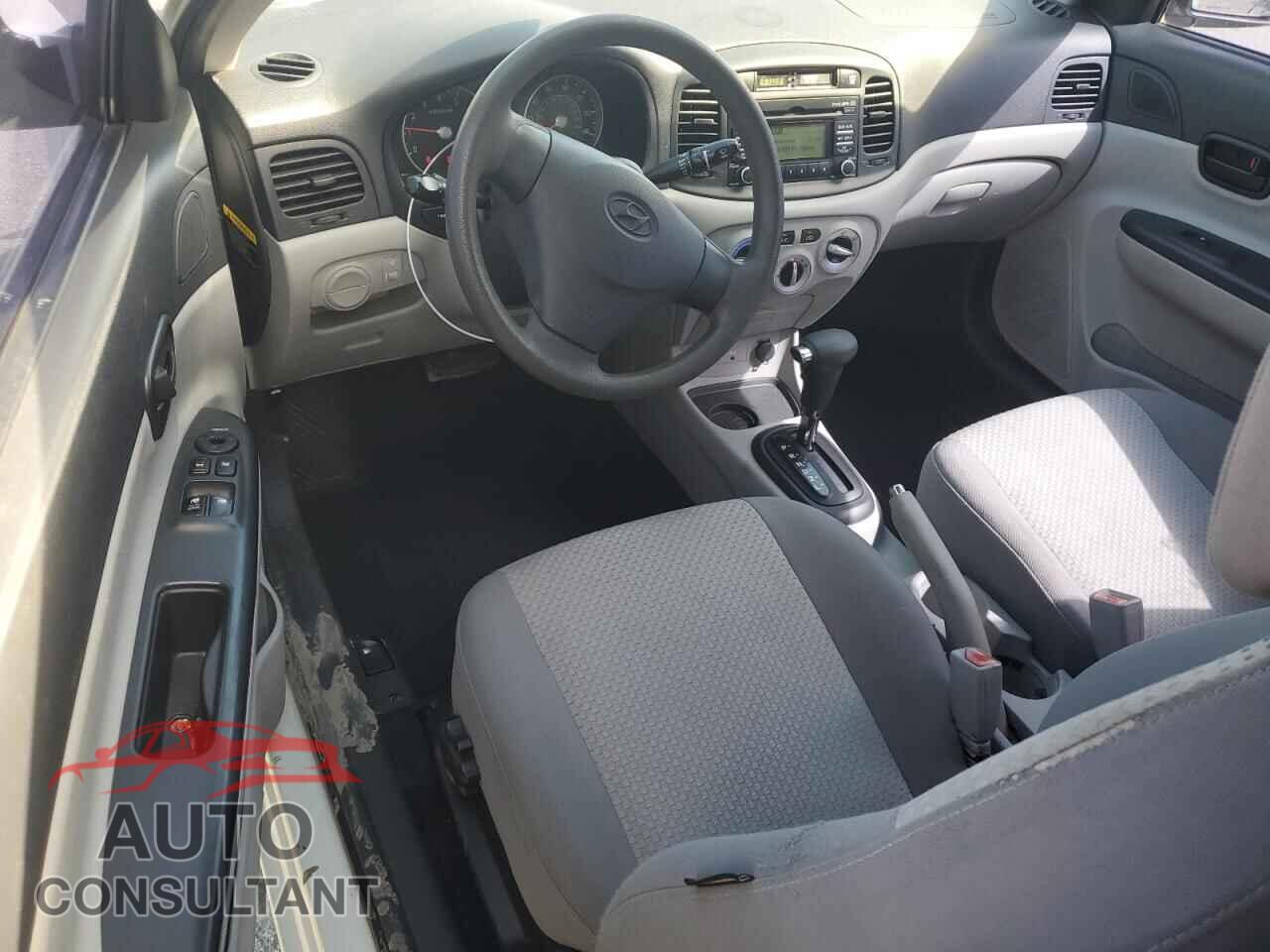 HYUNDAI ACCENT 2009 - KMHCM36C19U131475