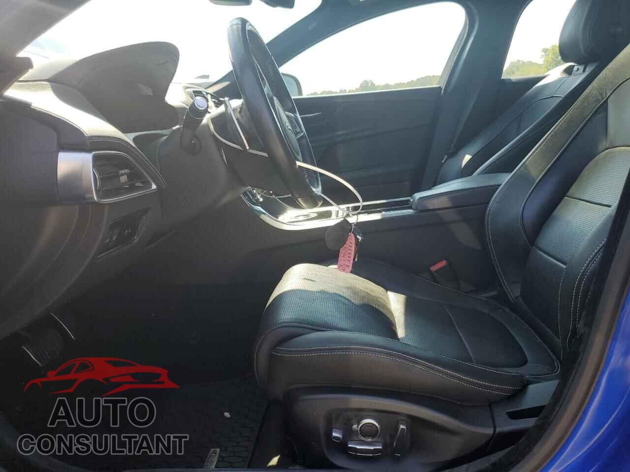 JAGUAR XE 2019 - SAJAM4FV4KCP51849