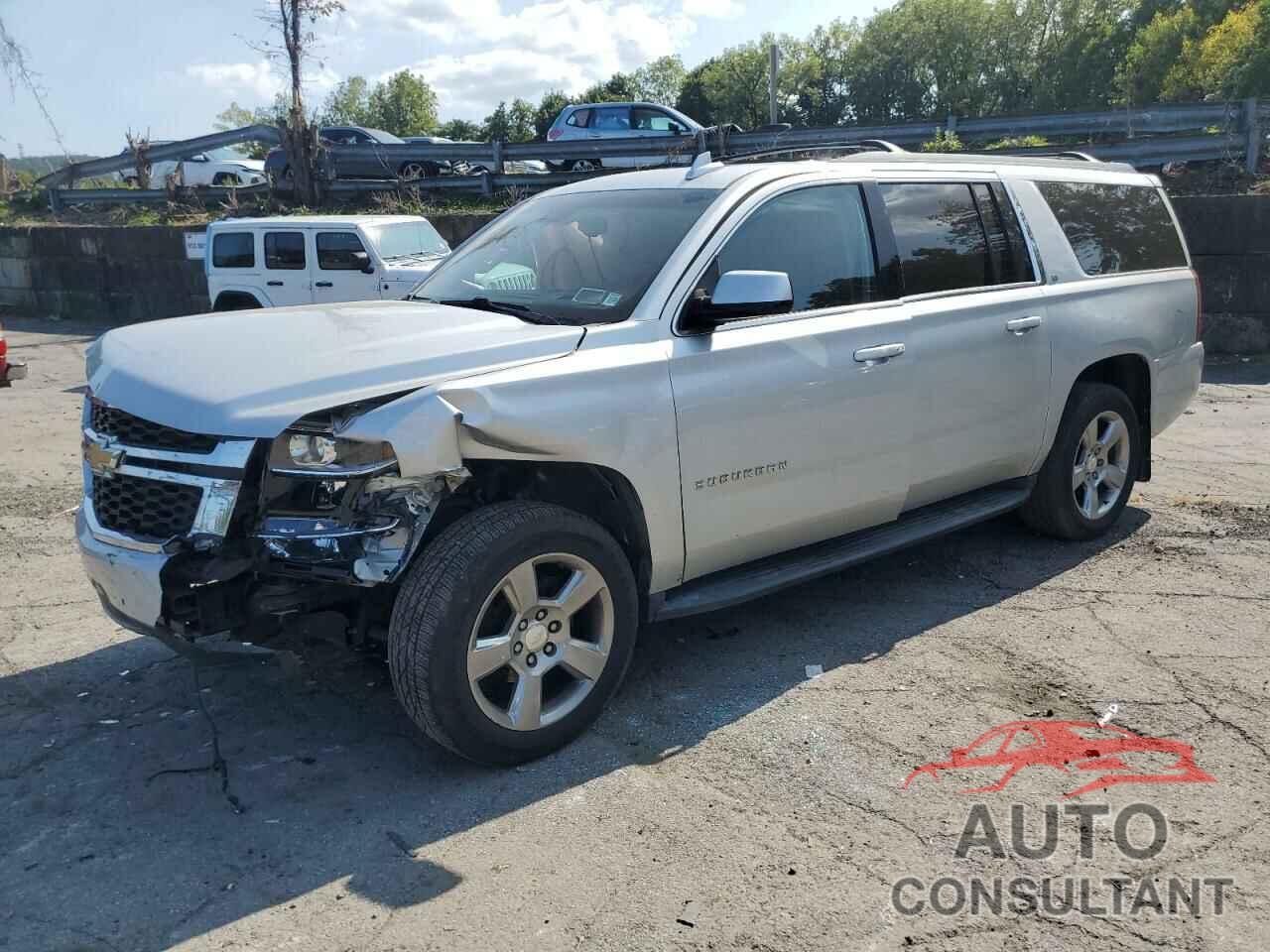 CHEVROLET SUBURBAN 2018 - 1GNSKHKC0JR380860