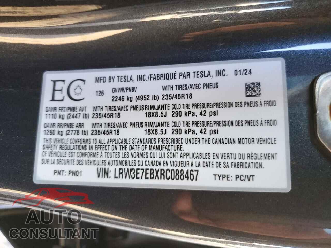 TESLA MODEL 3 2024 - LRW3E7EBXRC088467