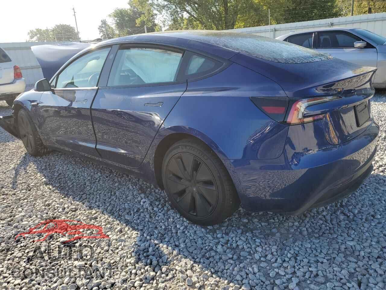 TESLA MODEL 3 2024 - 5YJ3E1EA1RF784502